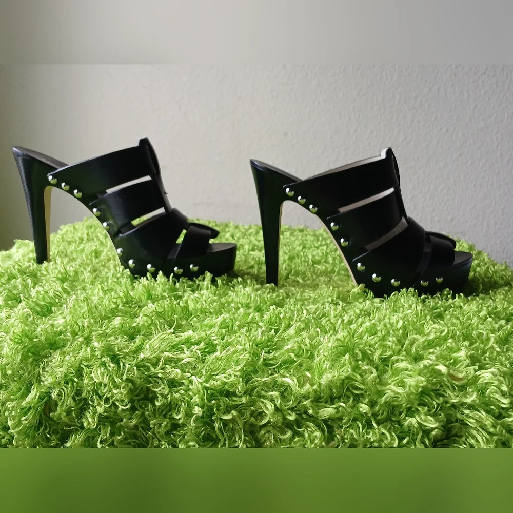 Michael Kors Black Gladiator  Studded Heels Size 5M - Picture 1 of 8